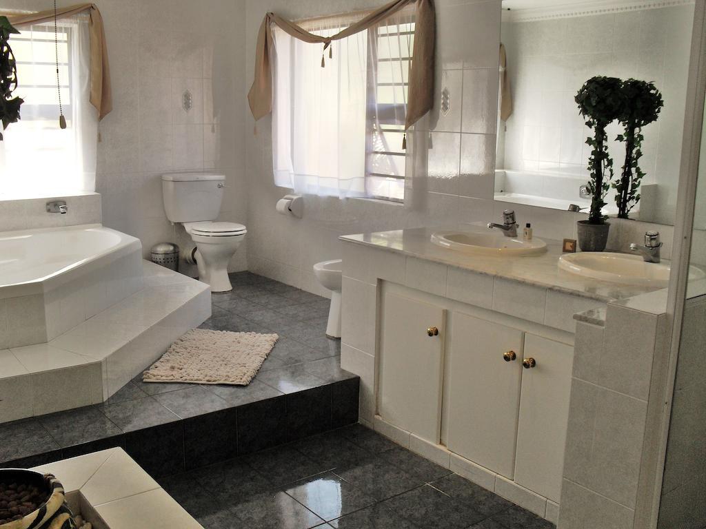 8 Royal Palm B&B Umhlanga Rocks Kamer foto