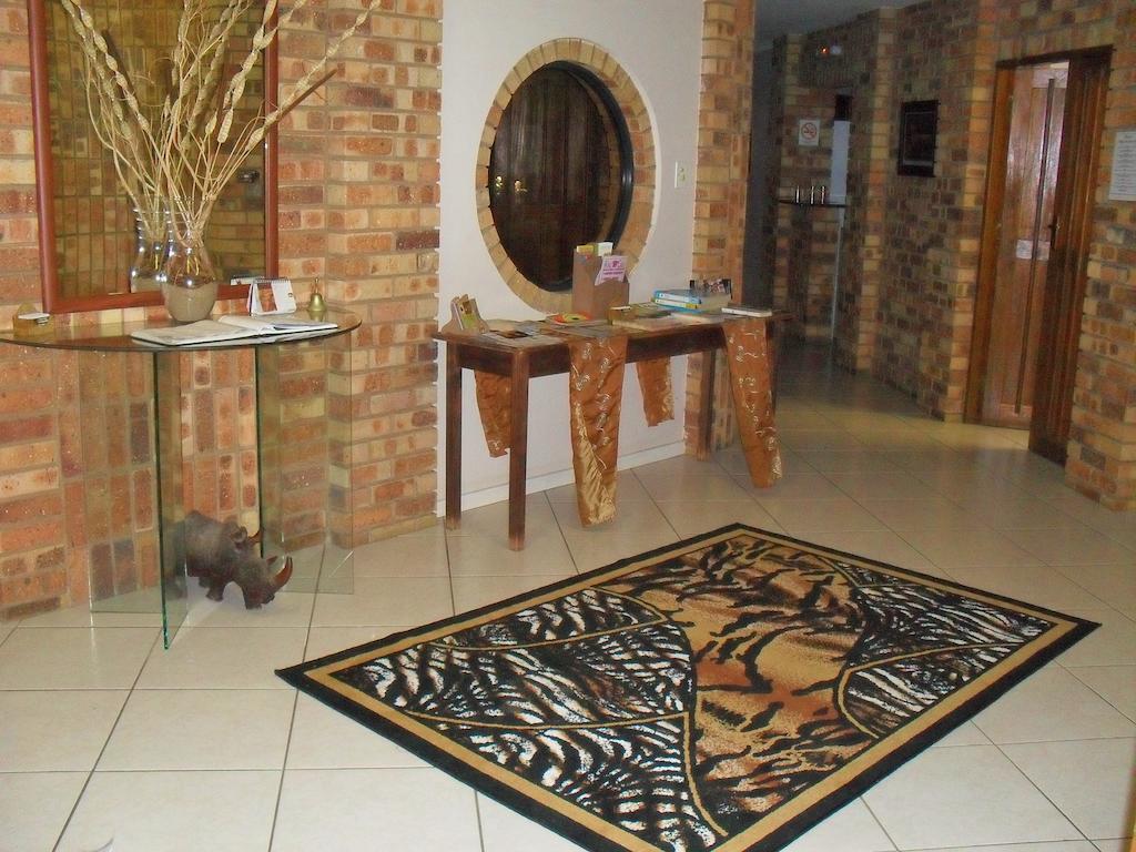 8 Royal Palm B&B Umhlanga Rocks Buitenkant foto