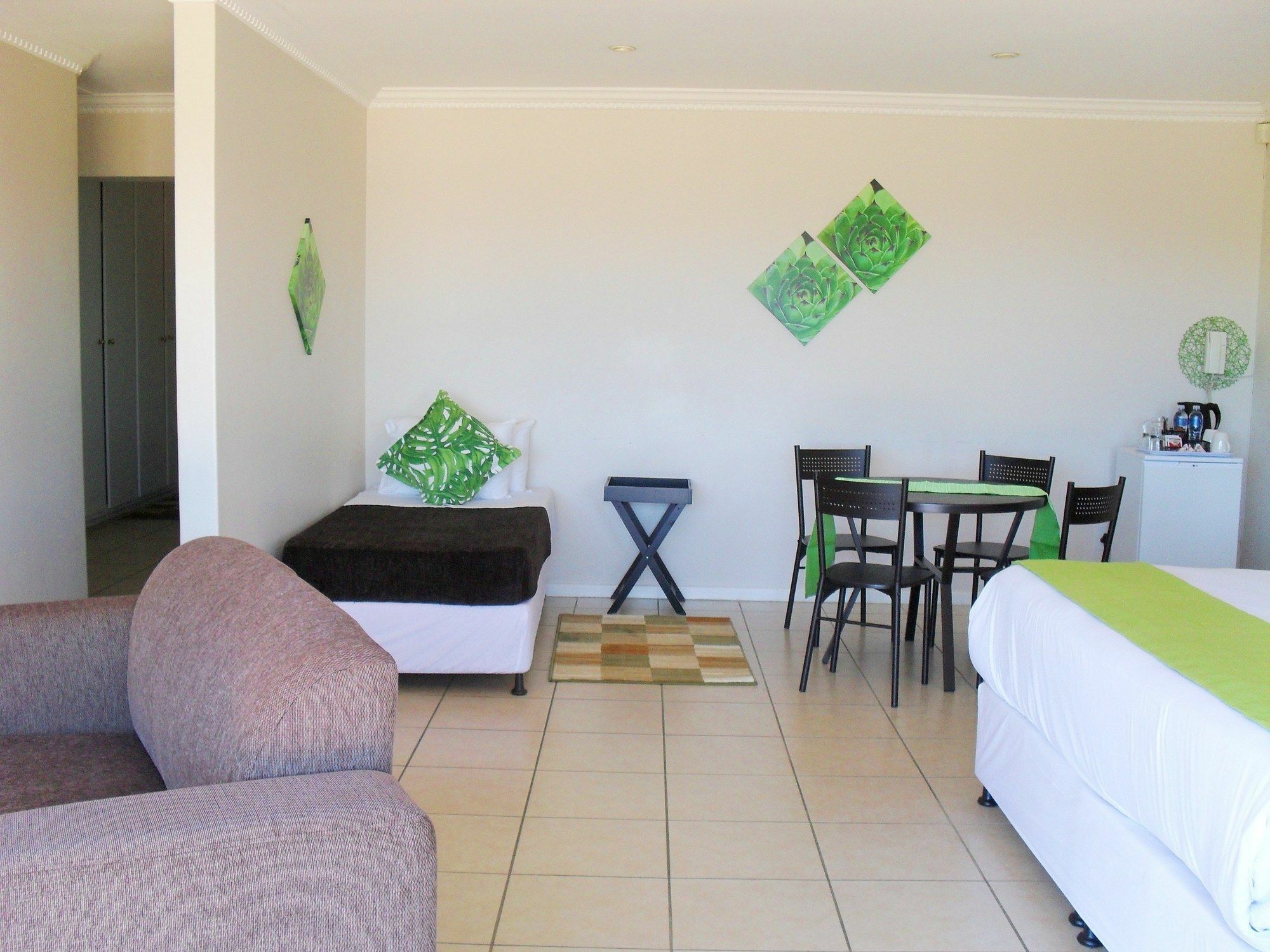 8 Royal Palm B&B Umhlanga Rocks Buitenkant foto